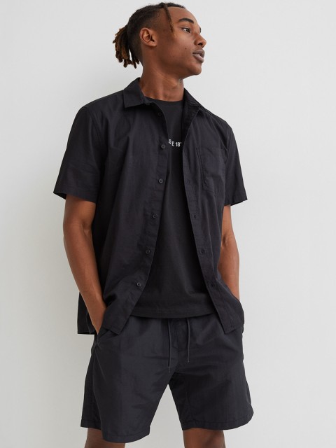 

H&M Men Black Regular Fit Nylon Shorts