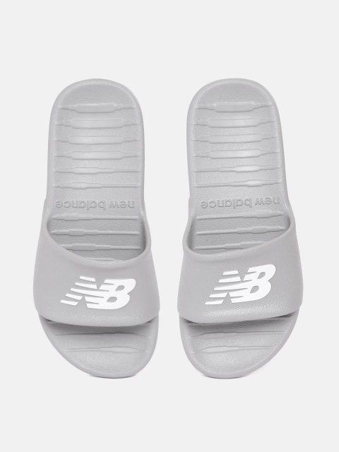 

New Balance Men Grey & White Brand Logo Print Sliders