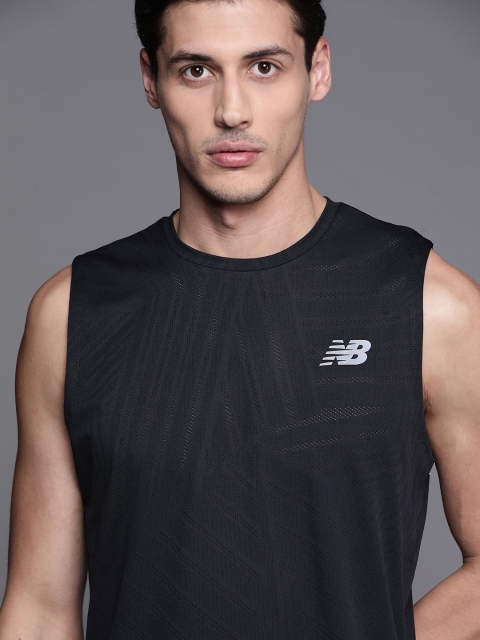 

New Balance Men Black Solid Running T-shirt
