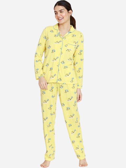 

Zivame Women Yellow & White Printed Night suit