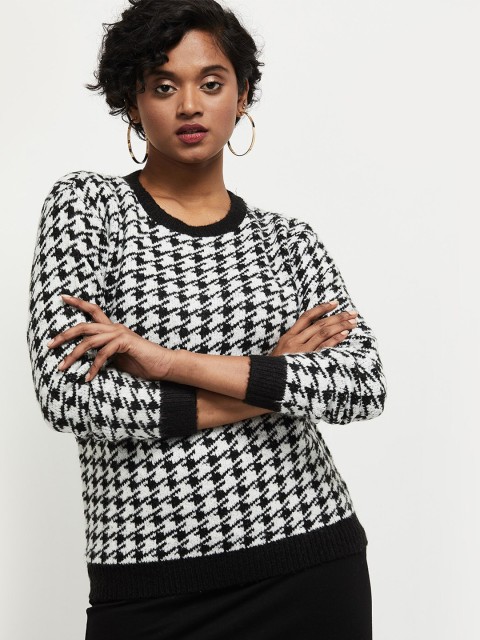 

max Women Black & White Printed Pullover