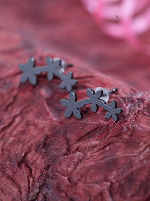

DIVA WALK Black Contemporary Studs Earrings