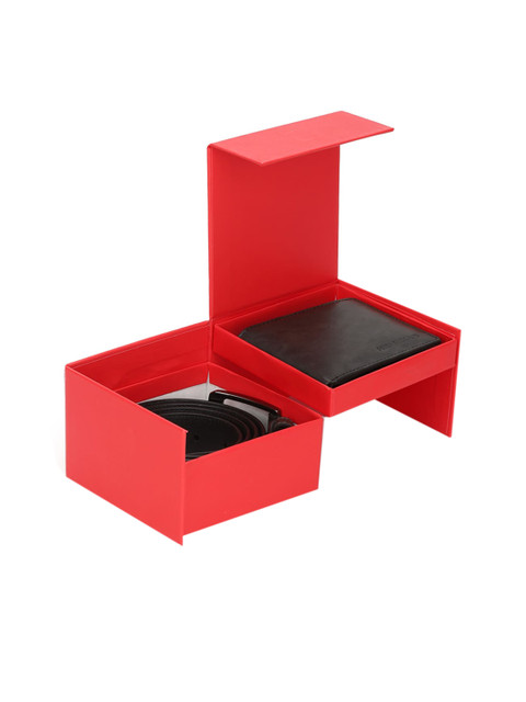 

Peter England Men Black Solid Accessory Gift Set