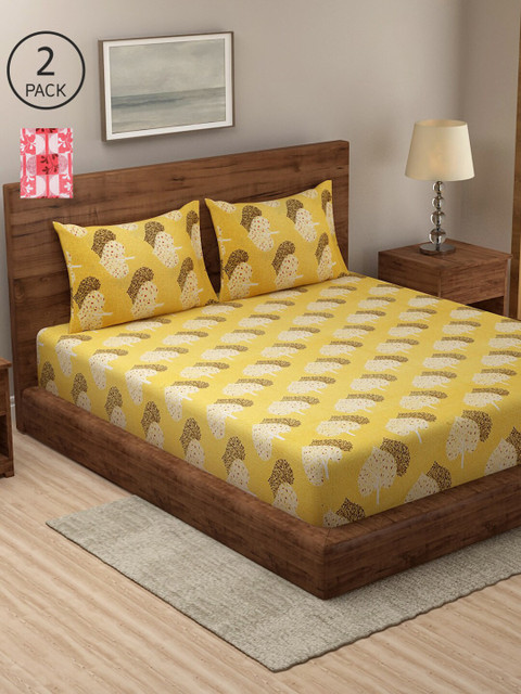 

NEUDIS Set of 2 Yellow & Peach-Coloured Floral 240 TC King Bedsheet with Pillow Covers