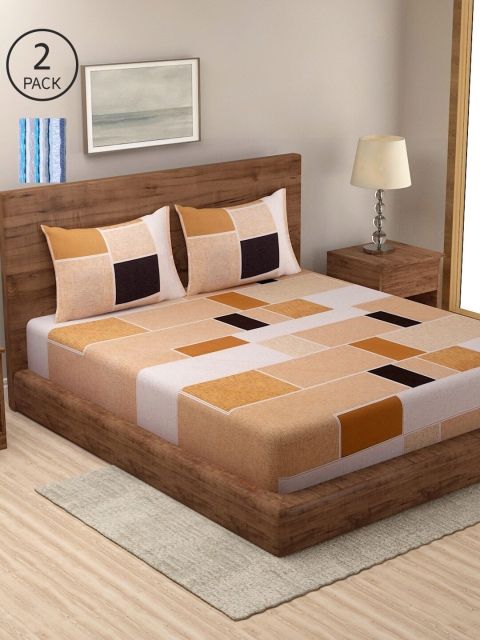 

NEUDIS Beige & Blue Geometric 2 King Bedsheet with 4 Pillow Covers