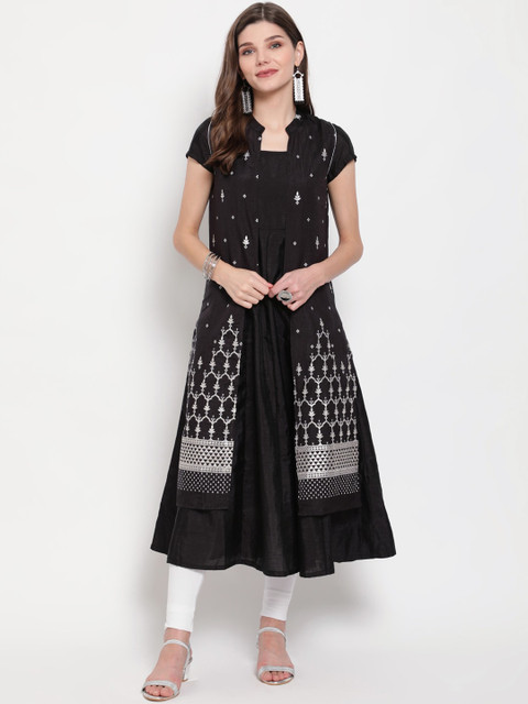 

Luni Women Black Printed Kurta