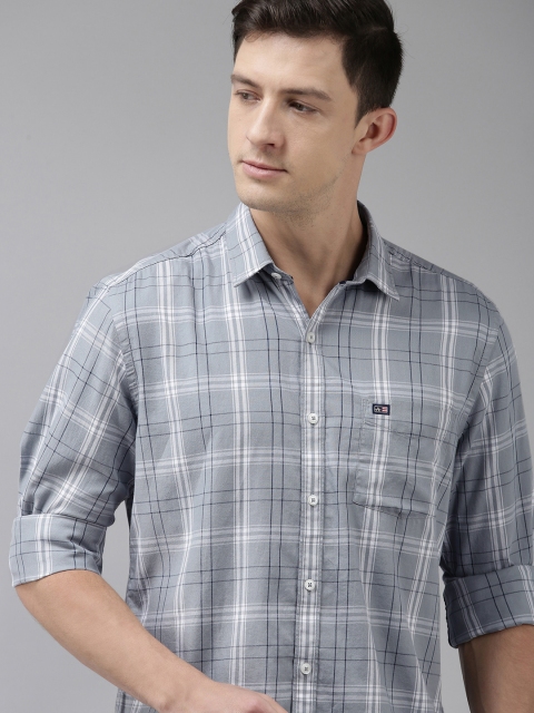

Arrow Sport Men Grey Slim Fit Opaque Checked Casual Shirt