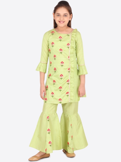 

CUTECUMBER Girls Green Floral Embroidered Regular Kurta with Sharara
