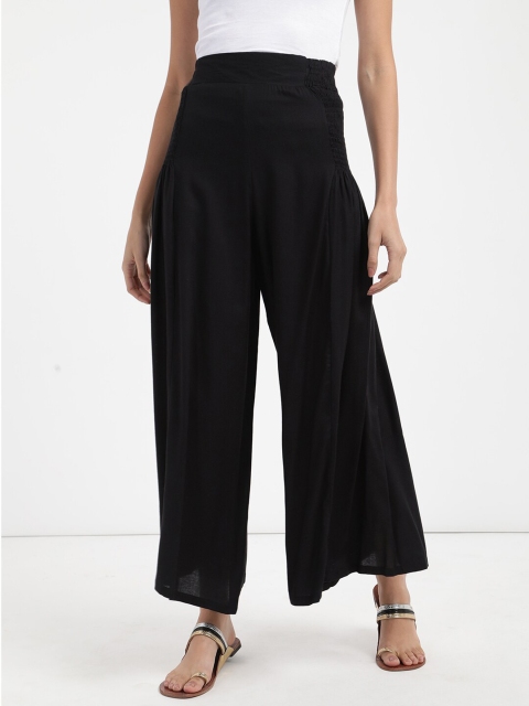 

V2 Value & Variety Women Black Knitted Palazzos
