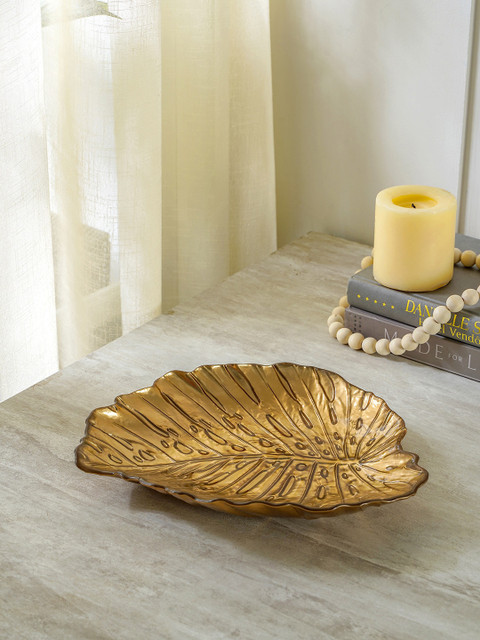

Pure Home and Living Gold-Toned Leaf Platter