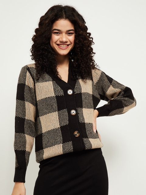 

max Women Beige & Black Checked Front-Open Sweater