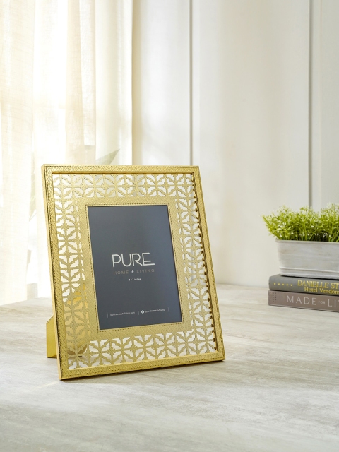 

Pure Home and Living Golden Rocco Large Photo Frame, Gold