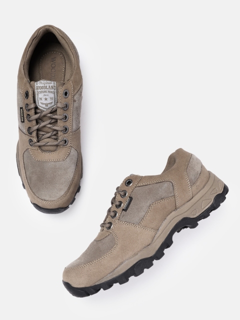 

Woodland Men Olive Green Colourblocked Leather Sneakers