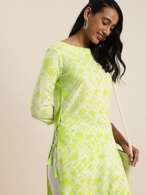 

Taavi Women Green & White Tie & Dye Printed Kurta with Side Adjustable Deatil