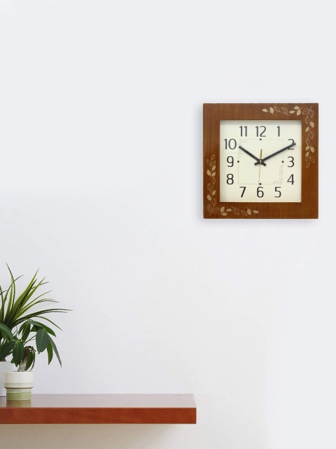 

eCraftIndia Brown & White Contemporary Wooden Wall Clock