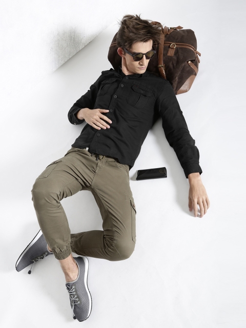 

Ecko Unltd Men Black Casual Shirt