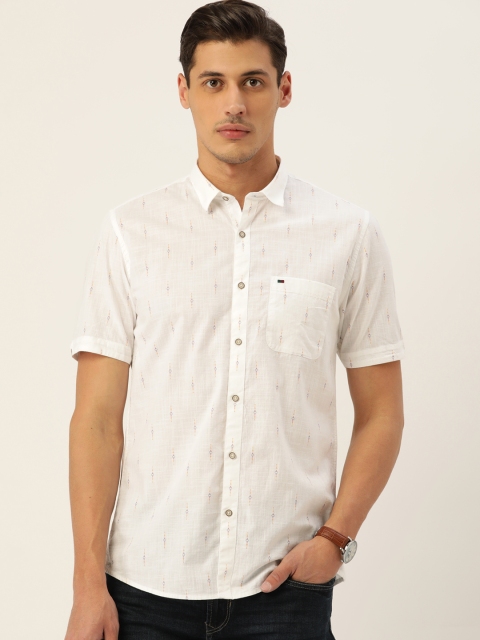 

Peter England Casuals Men White Pure Cotton Slim Fit Printed Casual Shirt