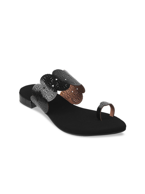 

Metro Women Black One Toe Flats with Laser Cuts