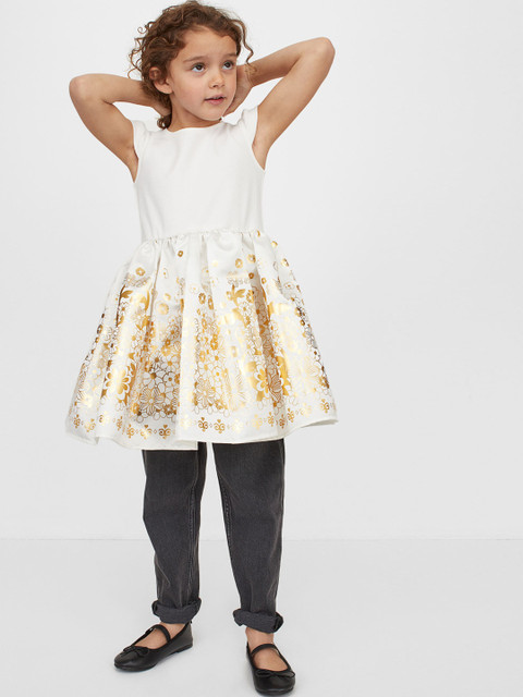 

H&M Girls White & Gold Coloured Shimmering Dress