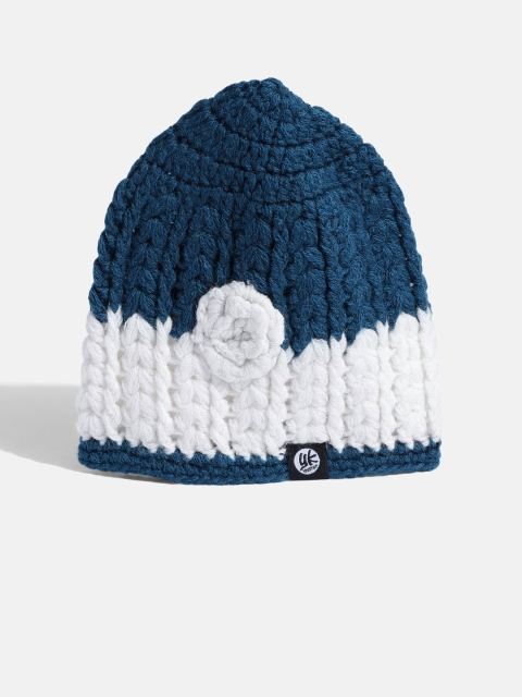 

YK Kids Navy Blue & White Colourblocked Beanie