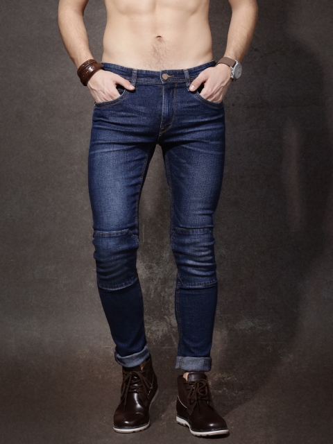

Roadster Men Blue Mid Rise Clean Look Jeans
