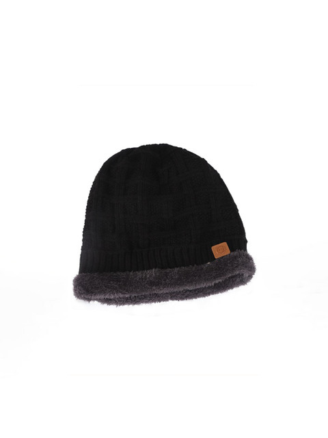 

ELLIS Men Black & Grey Self Design Beanie