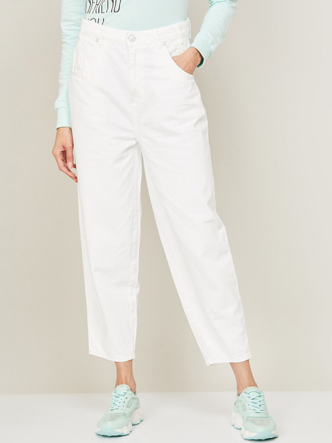 

Ginger by Lifestyle Women White Relaxed Fit Jeans