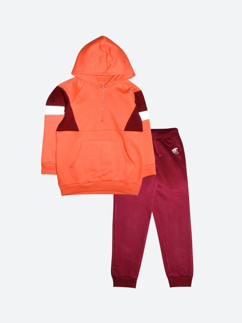 

KiddoPanti Kids Coral Coloured & Maroon Colourblocked Fleece Pure Cotton Tracksuit