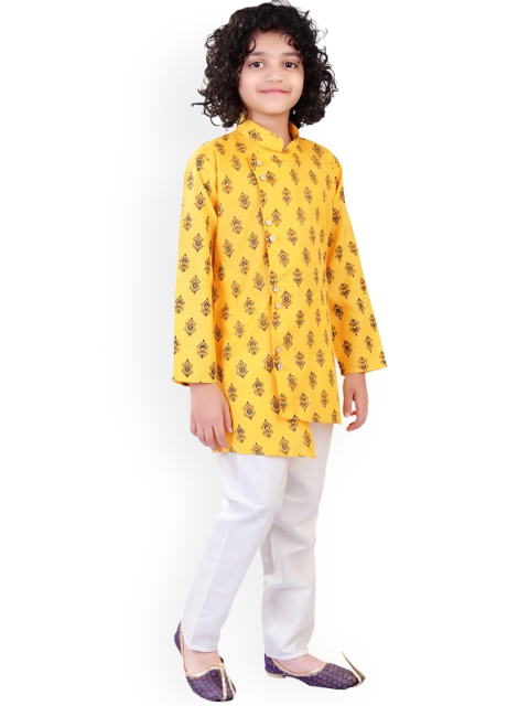 

Nakshi by Yug Boys Yellow Ethnic Motifs Printed Pure Cotton Kurta with Pyjamas