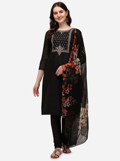 

RAJGRANTH Black & Red Embroidered Unstitched Dress Material