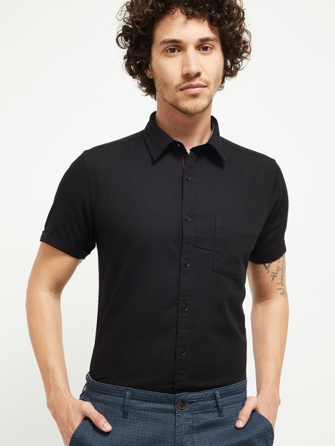 

max Men Black Opaque Pure Cotton Casual Shirt