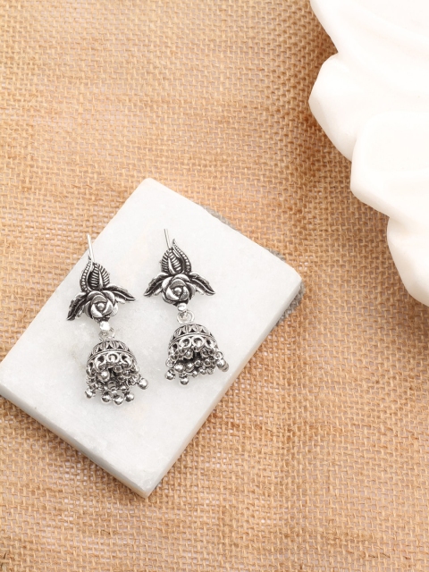 

SANGEETA BOOCHRA Floral Silver Jhumkas Earrings