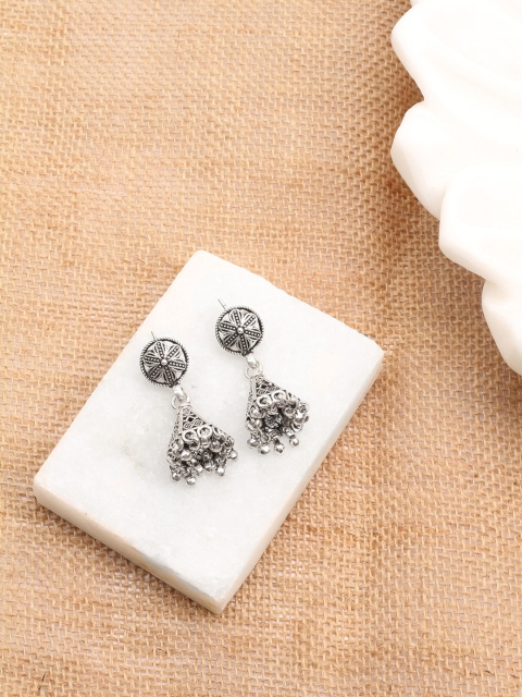 

SANGEETA BOOCHRA Silver Geometric Jhumkas Earrings