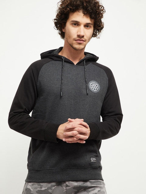 

max Men Charcoal Grey Hooded Sweatshirt