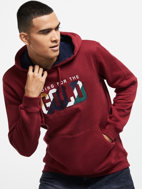 

max Men Red Printed Hooded Sweatshirt