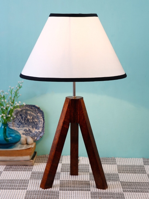 

Devansh White & Brown Contemporary Table Lamp with Shade