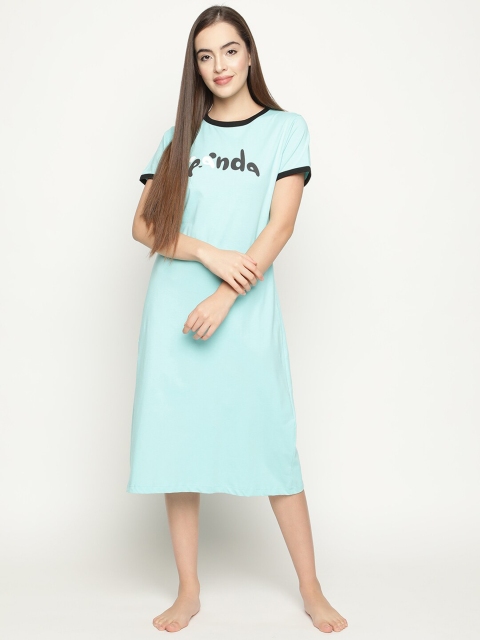 

V2 Value & Variety Blue Printed Nightdress