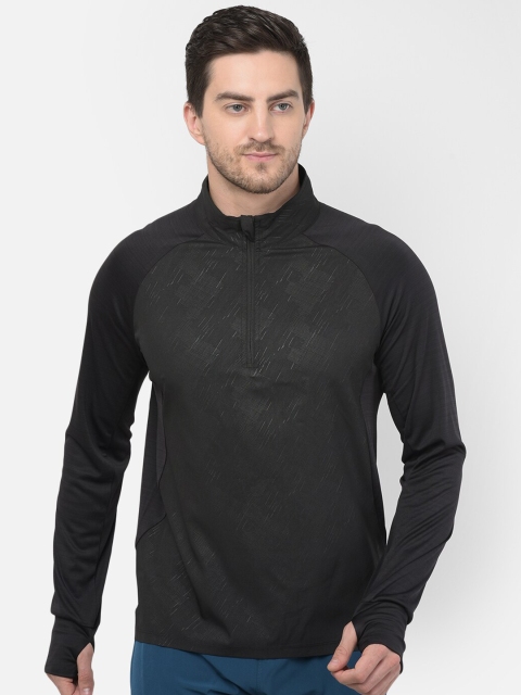 

Lotto Men Black High Neck Drop-Shoulder Sleeves T-shirt