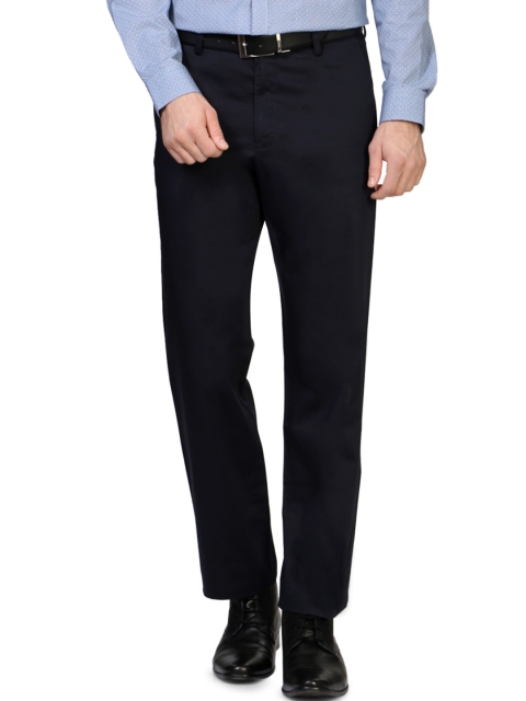 

Van Heusen Men Navy Solid Custom Fit Flat Front Formal Trousers, Navy blue