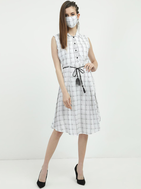 

V2 Value & Variety White Checked Shirt Dress
