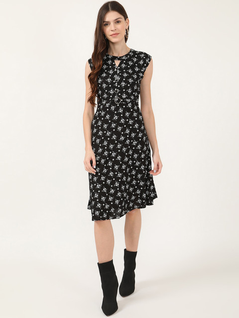 

V2 Value & Variety Black & White Floral Keyhole Neck A-Line Dress