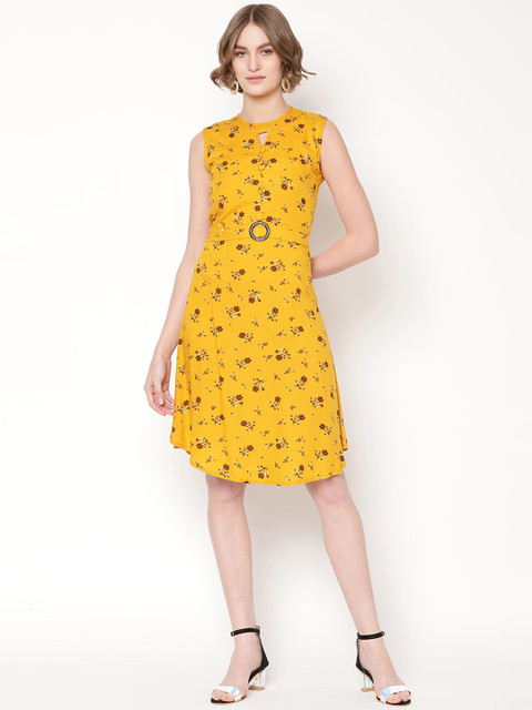 

V2 Value & Variety Mustard Yellow & Red Keyhole Neck Dress