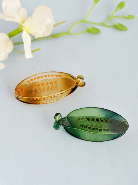 

Silvermerc Designs Women Green & Yellow Set of 2 Banana Clip