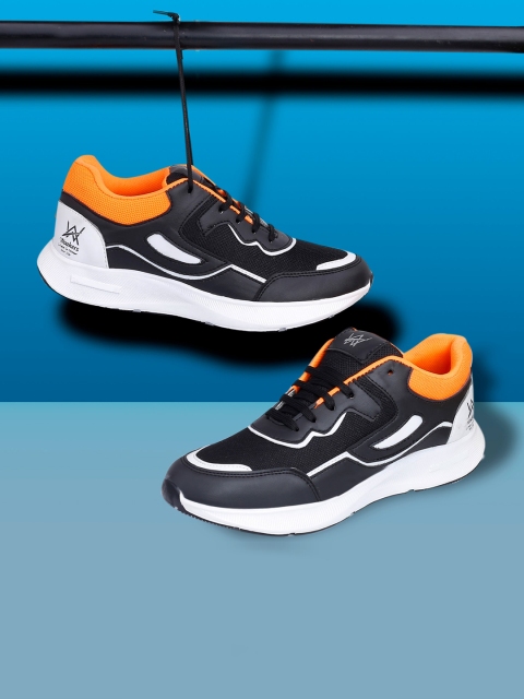 

Woakers Men Black Colourblocked Sneakers