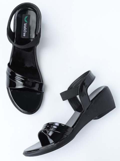 

Walkfree Black Striped Wedges