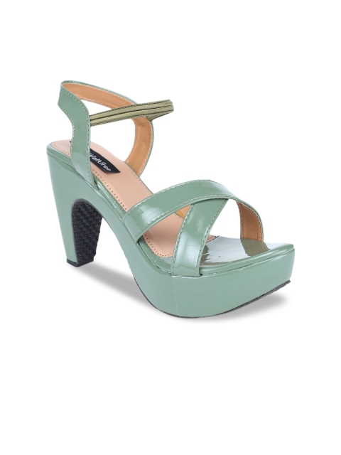 

Walkfree Green Platform Sandals with Bows