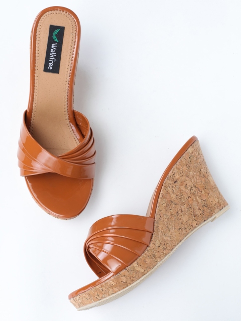 

Walkfree Tan Textured Wedge Heel