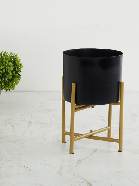 

Home Centre Fiesta Assorted Solid Metal Planter with Stand