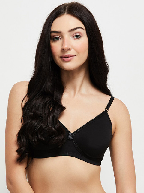 

max Woman Black Lightly Padded Everyday Bra- SP21SCOB01BLACK