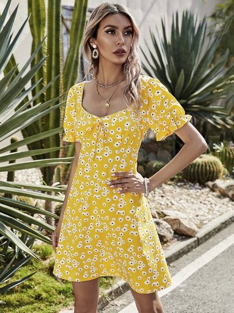 

GRACE & JACK Women Yellow Floral Dress